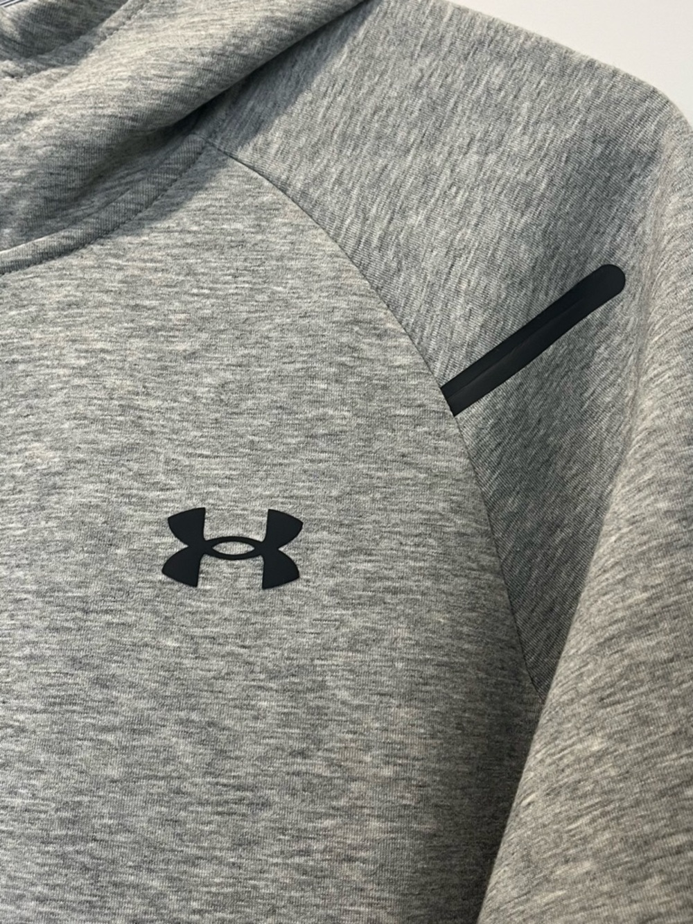 New Under Armour Unstoppable Fleece zip hoodie - Picture 5 of 9